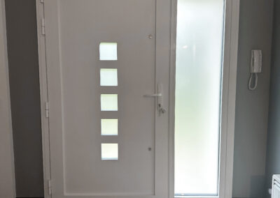 Porte Aluminium, RAL 9016, Armoise 1